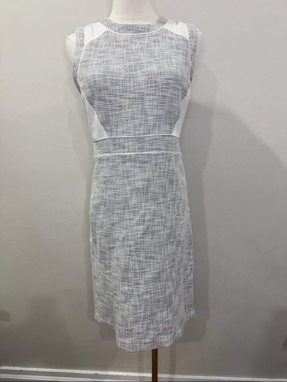 Club Monaco Cotton Blend Tweed Sheath Dress | Size 6 | Classic Neutral